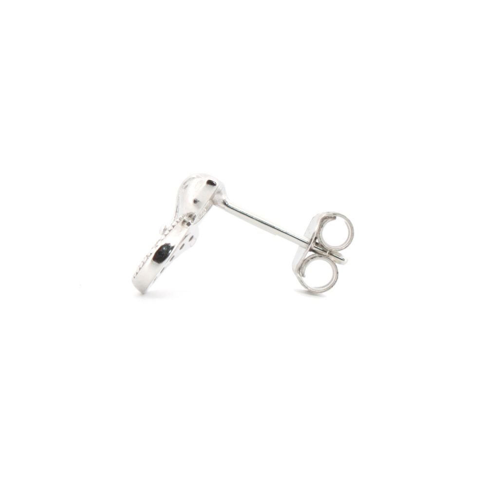 cubic zirconia cat stud earrings side view